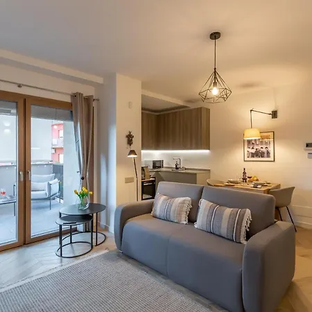 Luxury Trastevere Gym & Rooftop 5h Appartamento