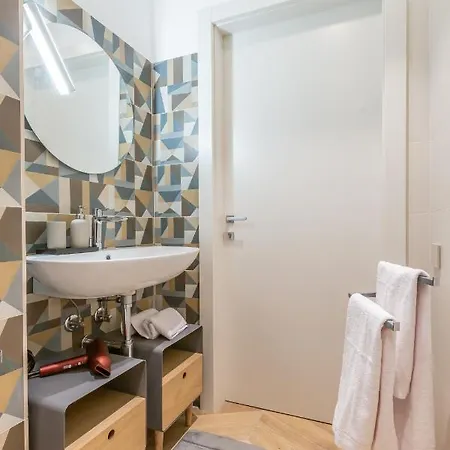 Luxury Trastevere Gym & Rooftop 5h *