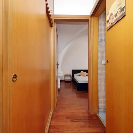 Colosseo Family Capo D'africa Ac/wifi Apartment *