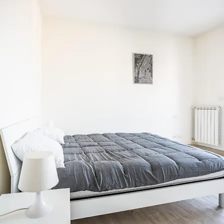 Urban Retreat -private Parking+terrace * Roma