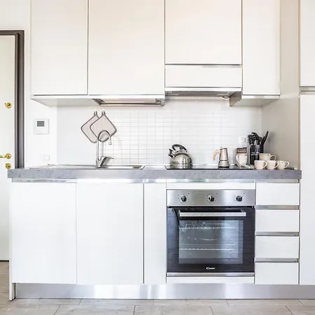 Urban Retreat -private Parking+terrace Roma