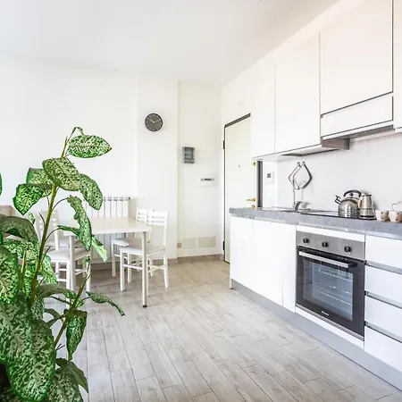 Appartamento Urban Retreat -private Parking+terrace Roma