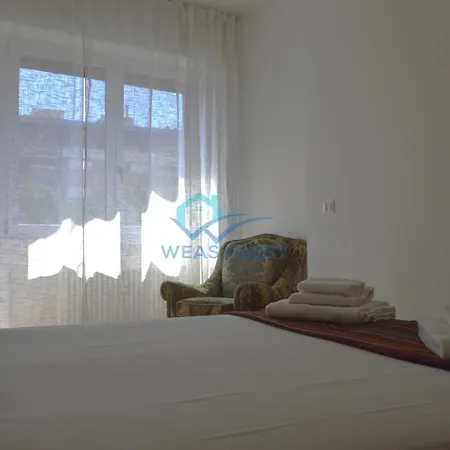 Apartment Oasis Of Ample Space And Comfort Rome