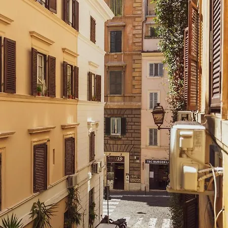 Monti Colosseum Rome