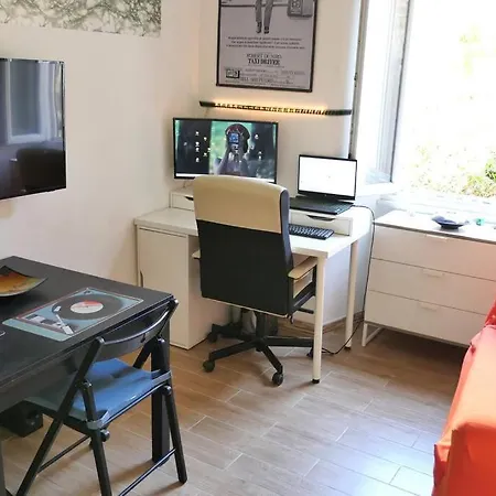 Apartment Indipendent Holiday House Rome