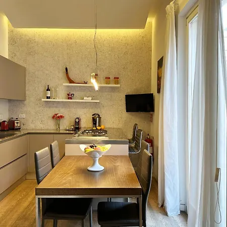 Arcasuite Tritone Luxury Appartamento *