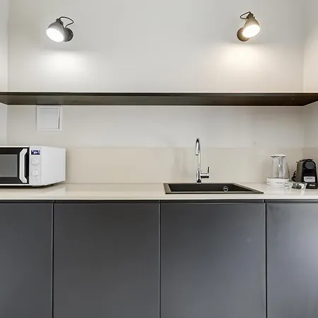 Bmga L Chic And Charm 3bdr Apt In Coppede District Roma