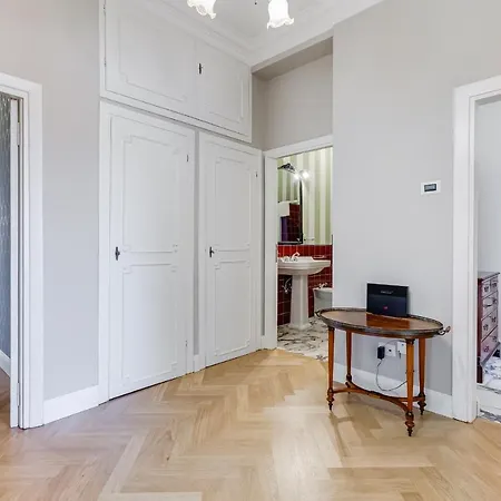 Bmga L Chic And Charm 3bdr Apt In Coppede District * Roma