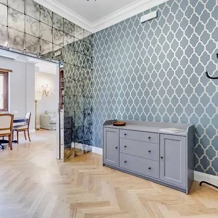 Bmga L Chic And Charm 3bdr Apt In Coppede District Roma