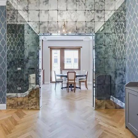Bmga L Chic And Charm 3bdr Apt In Coppede District *