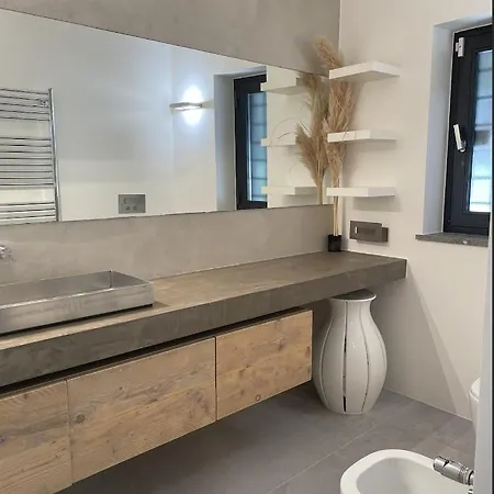 Modern Luxury Pool House Holiday home Rome
