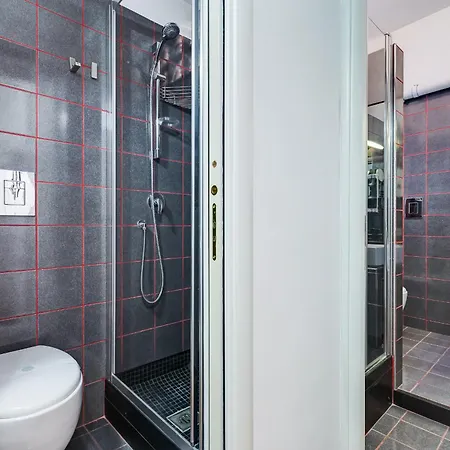 Apartment King's House - San Giovanni/re Di *