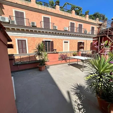 Campo De' Fiori Rooftop Vakantiehuis *