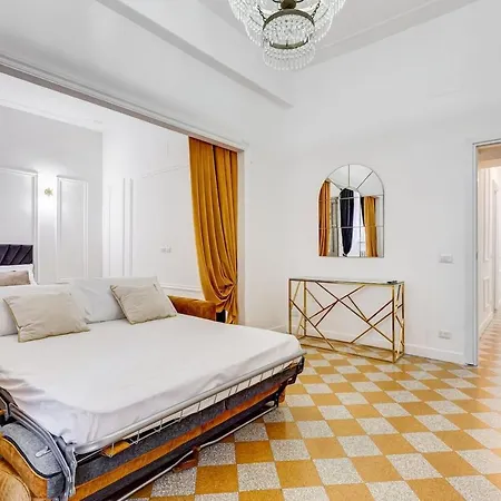 Apartment Piazza Di Spagna 72 - Your Italian Holidays *