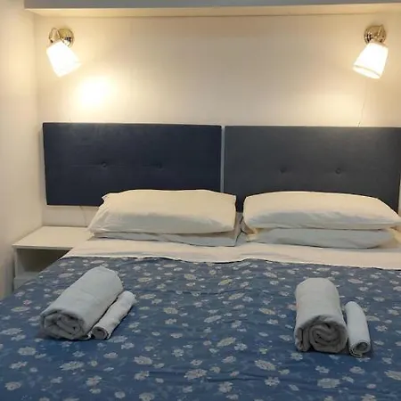 Fani Homestay