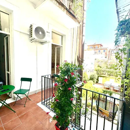 Bed & Breakfast Trevi Romantic Alcova Rome