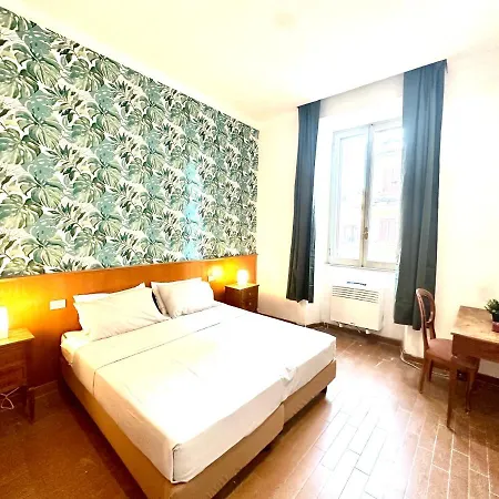 Trevi Romantic Alcova Bed & Breakfast Rome