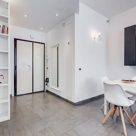 Violin Key House Apartment Rome