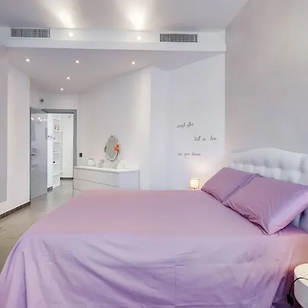 Violin Key House Apartment