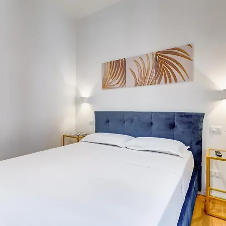 Apartment Opera Exclusive House By Premium Collection Rome