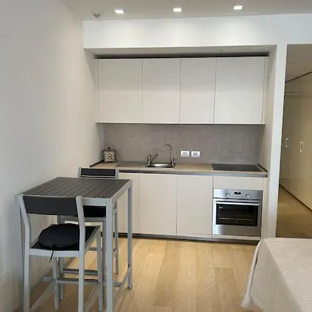 Eurosky Prestige Eur Appartamento *