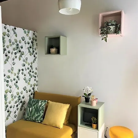 Nest To Colosseum Apartment *