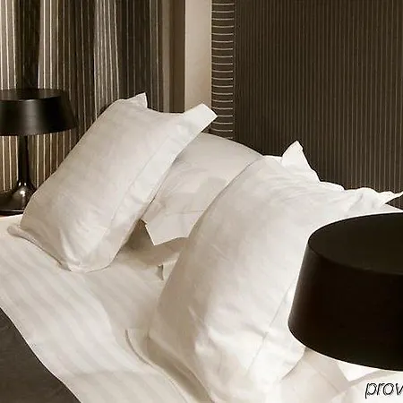 Alpi Hotel