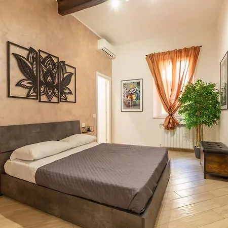 Maison Piazza Di Spagna Rome