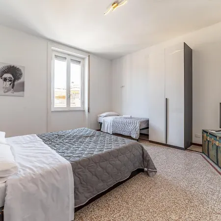 Roof Terrace In - Piazza Bologna Apartment *