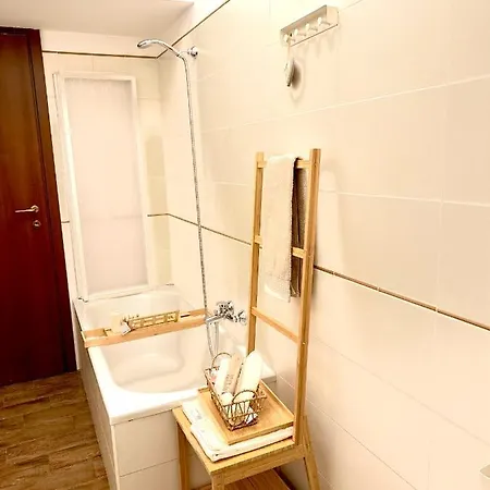 Trastevere Gianicolense Casa Con Giardino Apartment Rome