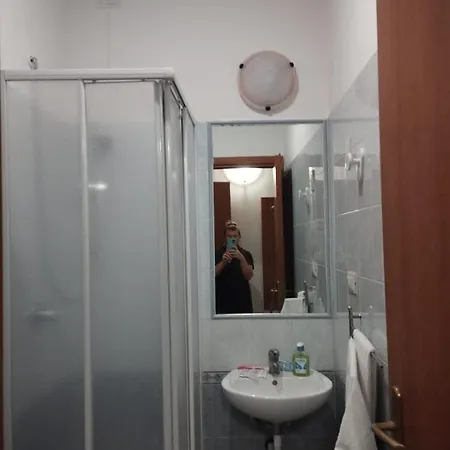 Bed and Breakfast Termini Tina Ya Ρώμη