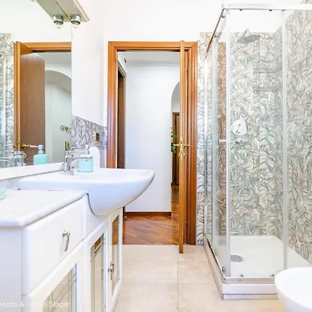 Apartment La Casa Di Azzurra Rome
