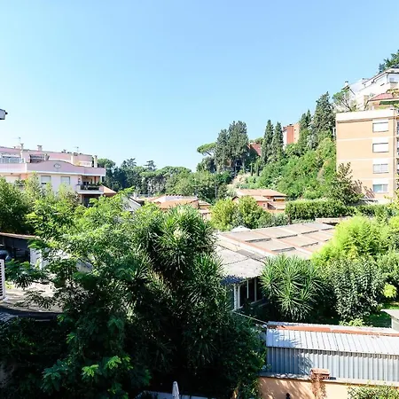 Apartment Cozy With Balcony By Ndp Rent