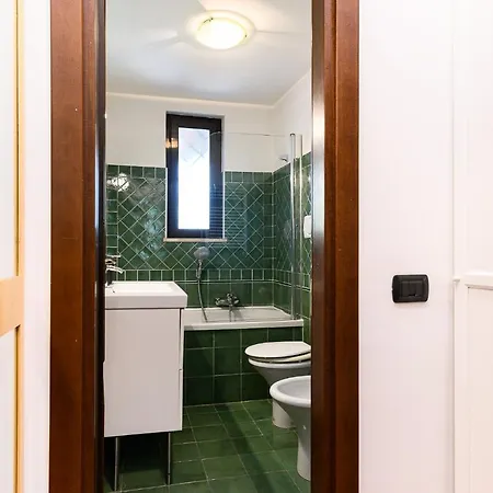 Cozy With Balcony By Ndp Rent Apartment Rome