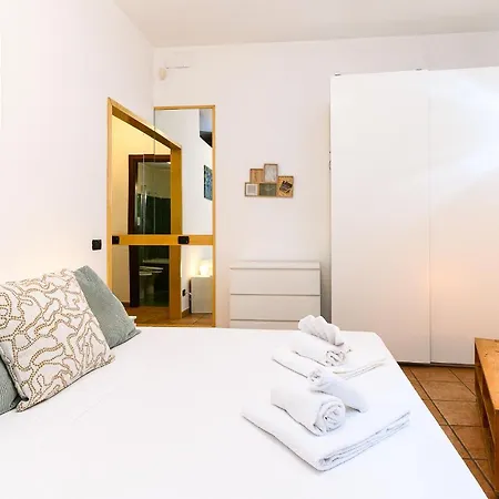 Cozy With Balcony By Ndp Rent * Rome