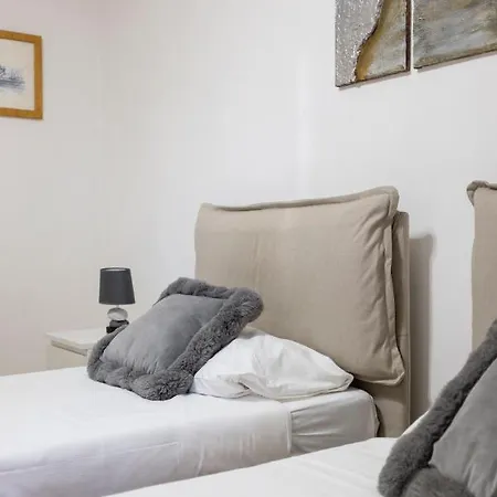 Apartment Tiber Majesty 25 Piazza Del Popolo
