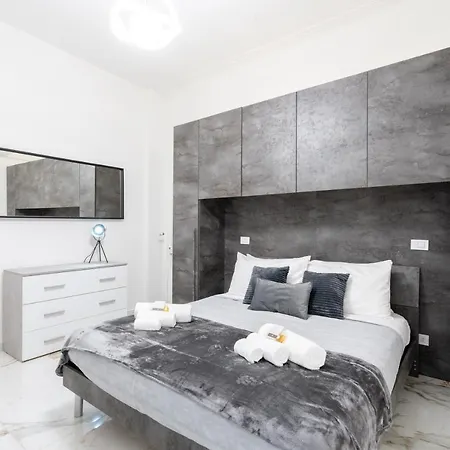 Picorini House Apartamento *