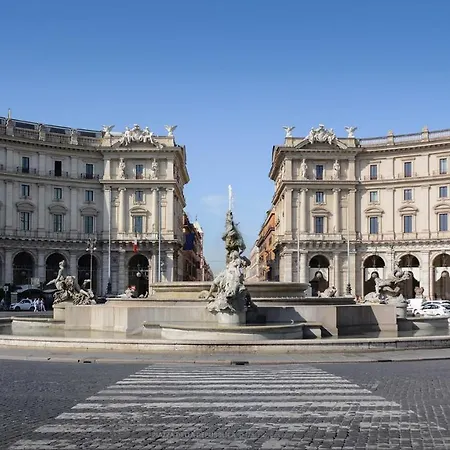 Apartment Barberini Bright Rome