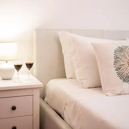 Termini Alever 3 Bedrooms Apartment Rome