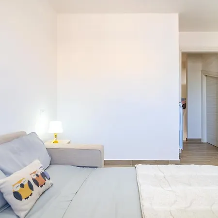 Vicino Ai Castelli Romani! Villetta Moderna Con Wifi E Parcheggio Appartamento Roma