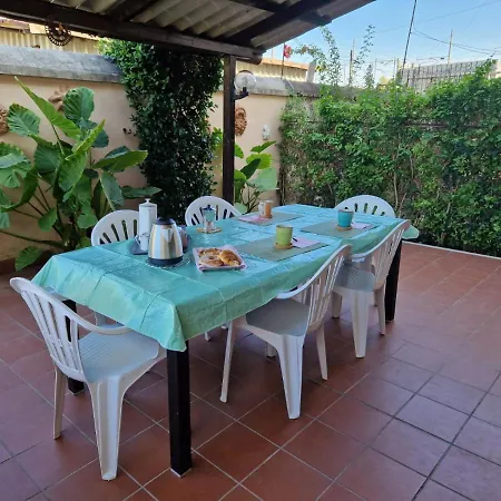 Per Chi Ama Prendere Il Caffe In Terrazzo Apartment