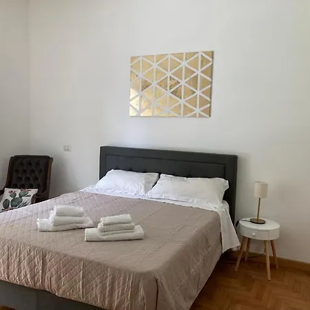 Apartment Fairome 2 Pini *