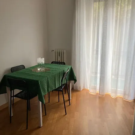 Apartment Fairome 2 Pini *