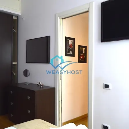 Your Retreat Near San Giovanni Apartament