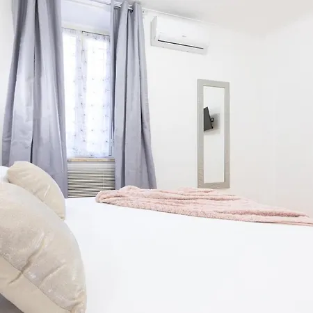 Apartment Mosaic Trastevere Silver - Collection