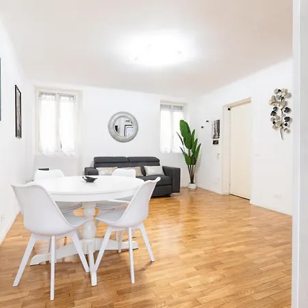 Apartment Mosaic Trastevere Silver - Collection *