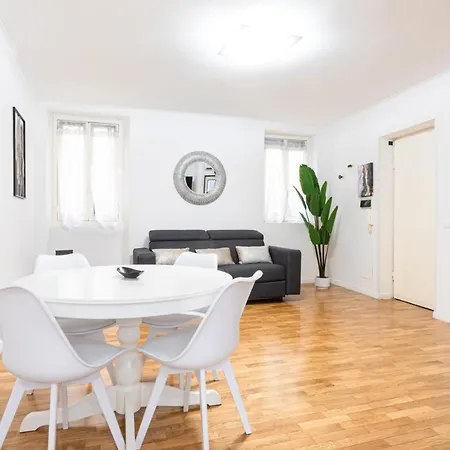 Mosaic Trastevere Silver - Collection Apartment *