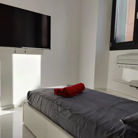 Domus Iulia - Colosseo Guest house *