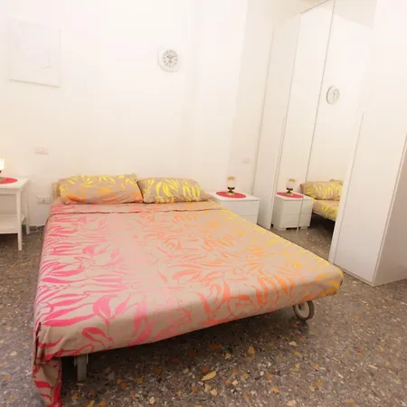 Pacinotti Studio Alloggio in famiglia