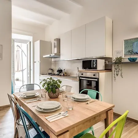 Nala Luxury With Terrace Apartment